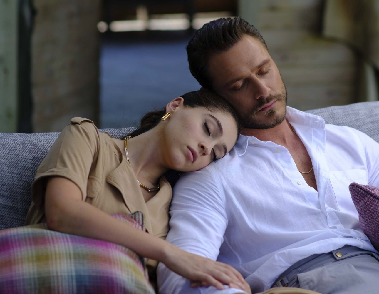 مسلسل اجمل منك الحلقة 3